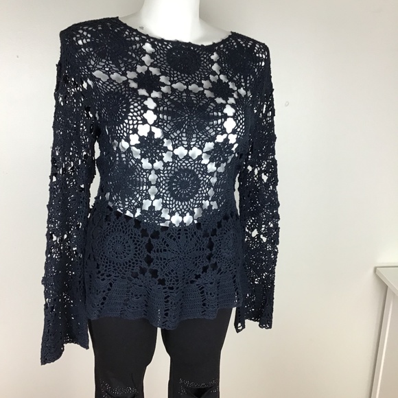Liz Claiborne Sweaters - Liz Claiborne black crochet sweater size XL.